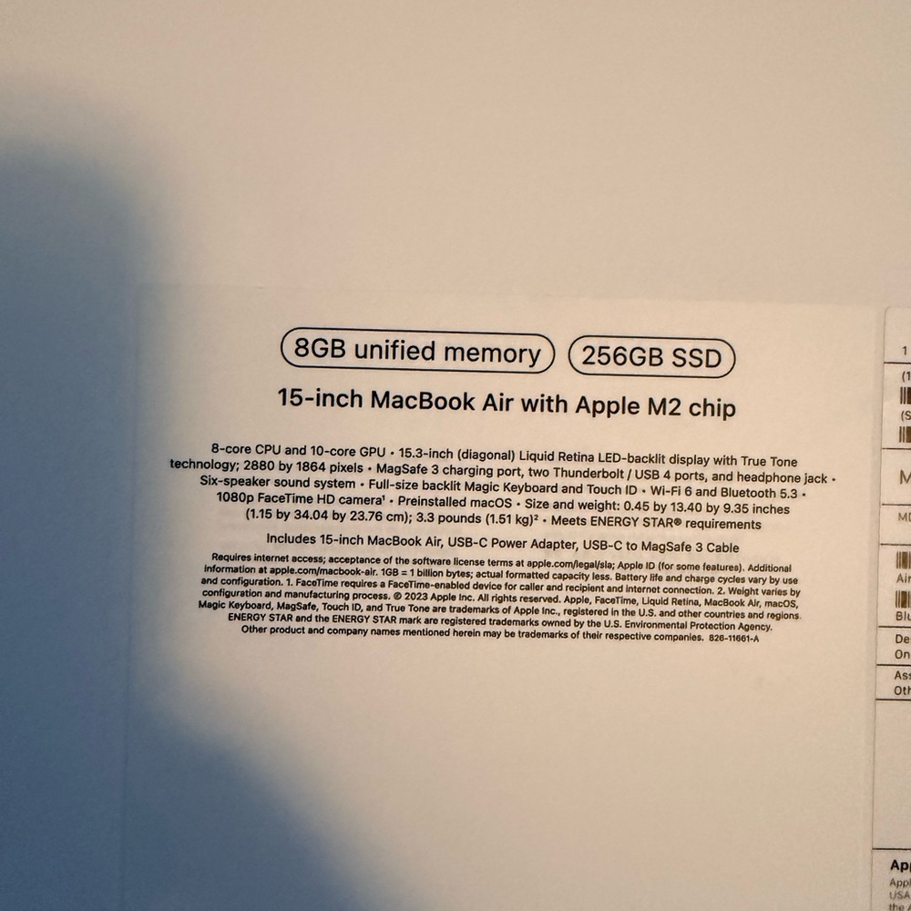 Apple MacBook Air M2 Processor 15 inch - Picture 6 of 6